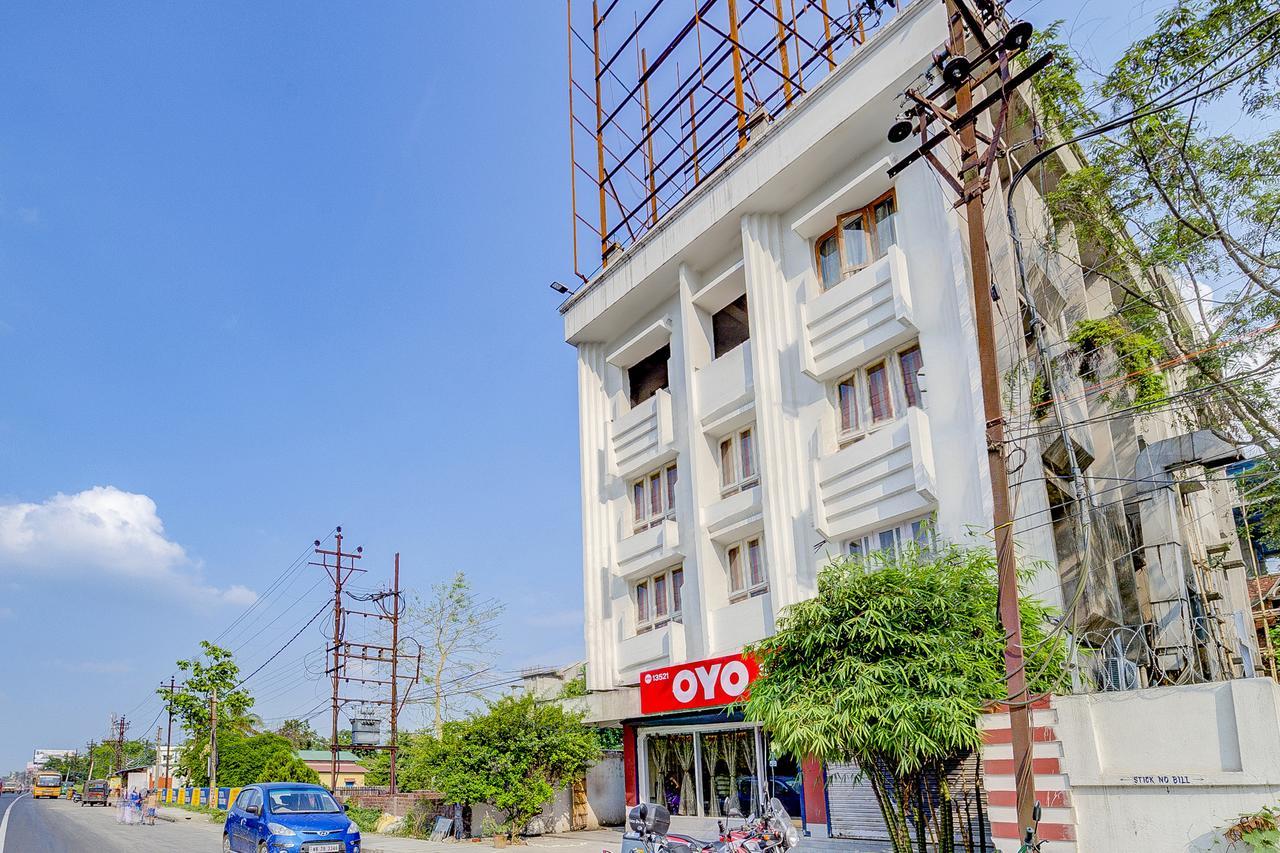 Oyo 13521 Sudhriti Hotel Shiliguri Exterior foto